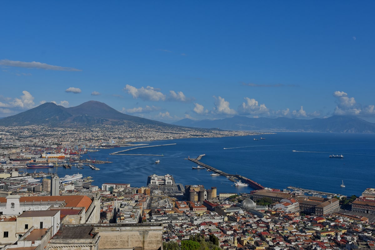 Trains at Bari Central — Planning Your Transportation — The Magic of Puglia, image size:1200x800